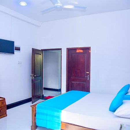 City Beach Apartment Bentota Ngoại thất bức ảnh