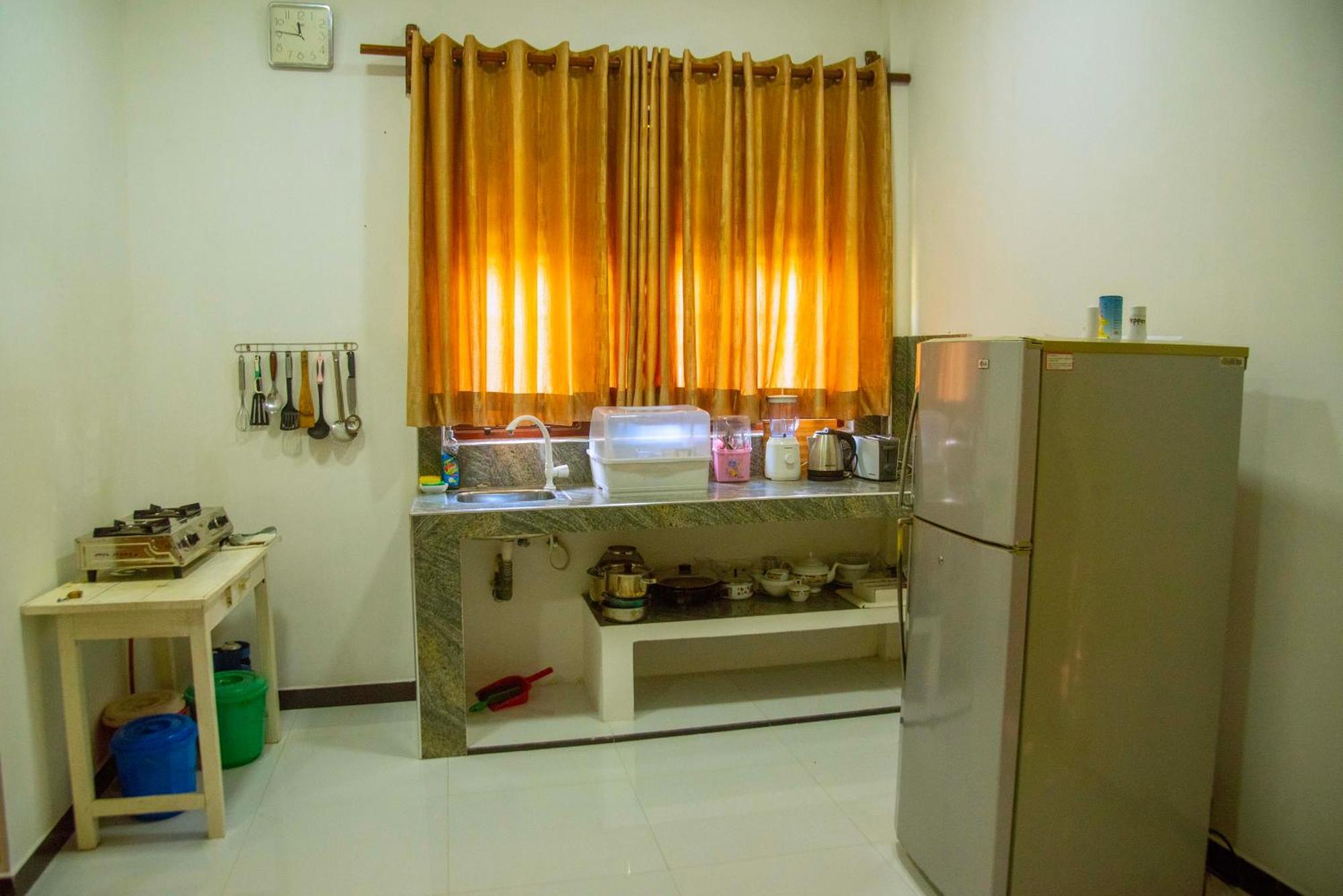 City Beach Apartment Bentota Ngoại thất bức ảnh