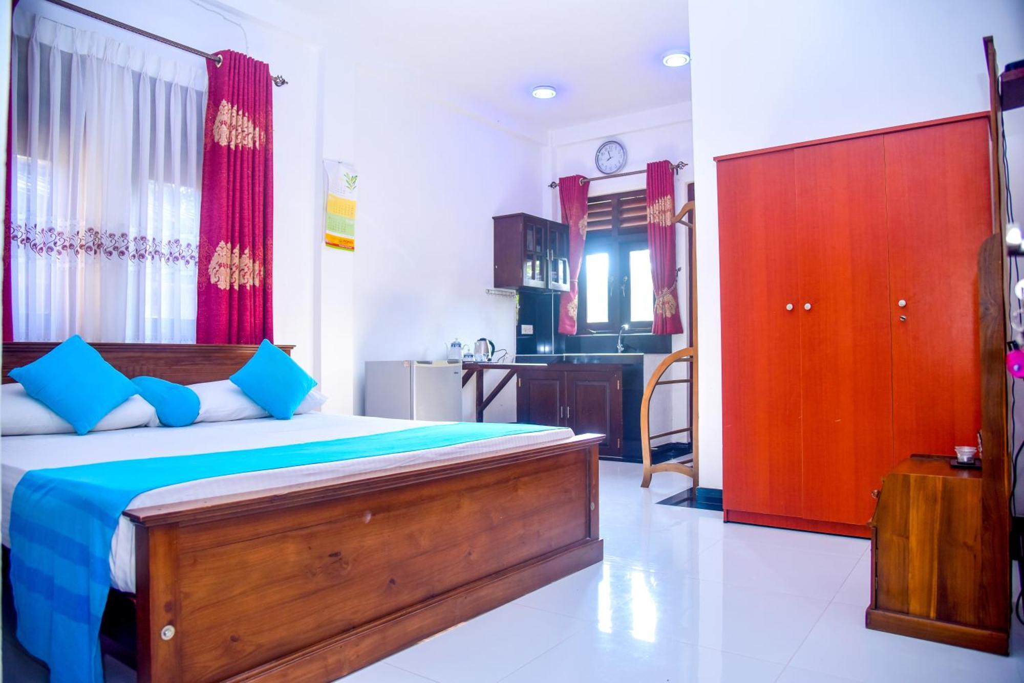 City Beach Apartment Bentota Ngoại thất bức ảnh